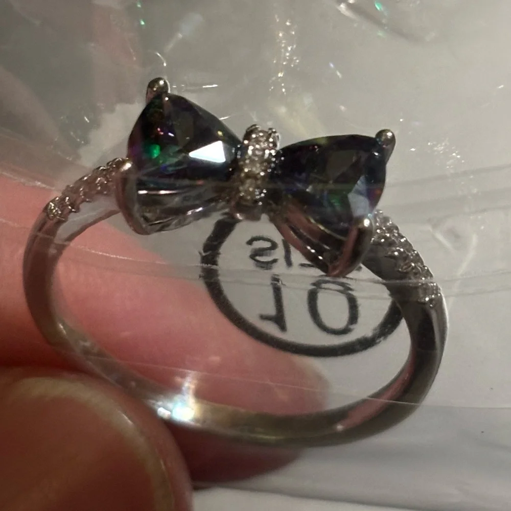 Silver Topaz Bow Ring